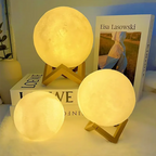 🌙 LunaGlow — The Moon Lamp